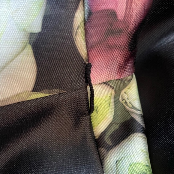 Ted Baker Rosa Kensington Black Floral Sleeveless Flare Midi Dress US Size 12 - Picture 11 of 16